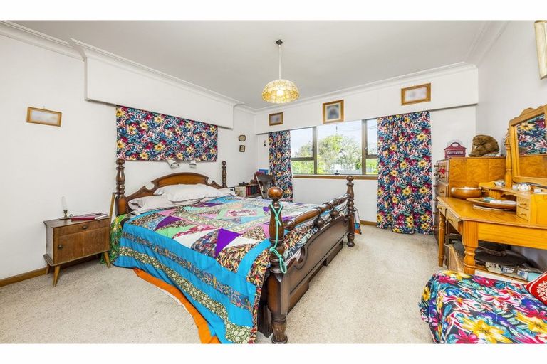 Photo of property in 135 Old Wairoa Road, Papakura, 2110