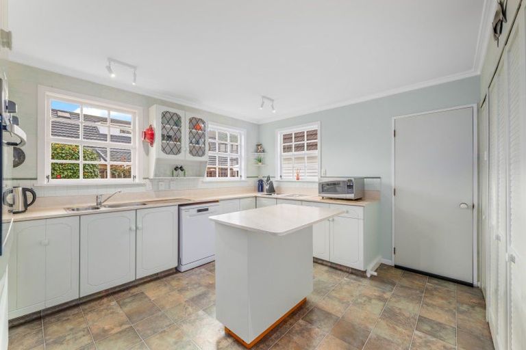 Photo of property in 2 The Anchorage, Waikawa, Picton, 7220