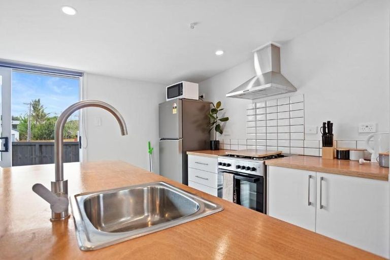 Photo of property in 44 Athenree Road, Athenree, Katikati, 3177