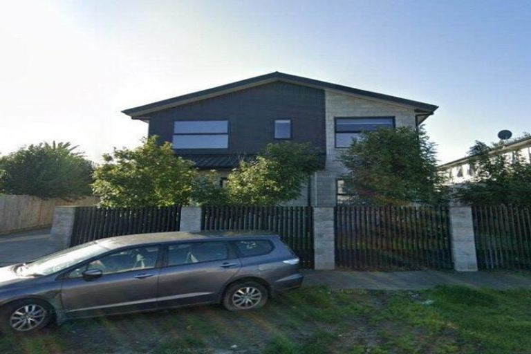 Photo of property in 52u4 May Street, Hamilton East, Hamilton, 3216