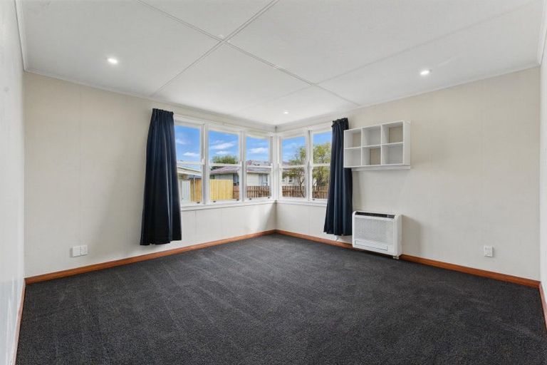 Photo of property in 11 Ward Street, Bulls, 4818