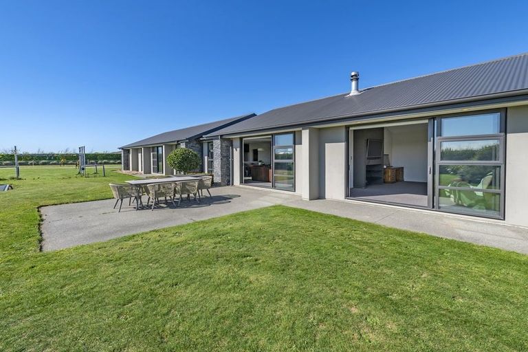 Photo of property in 74 Crozier Drive, Kirwee, Darfield, 7571