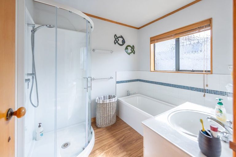 Photo of property in 203 Taylor Avenue, Te Awamutu, 3800