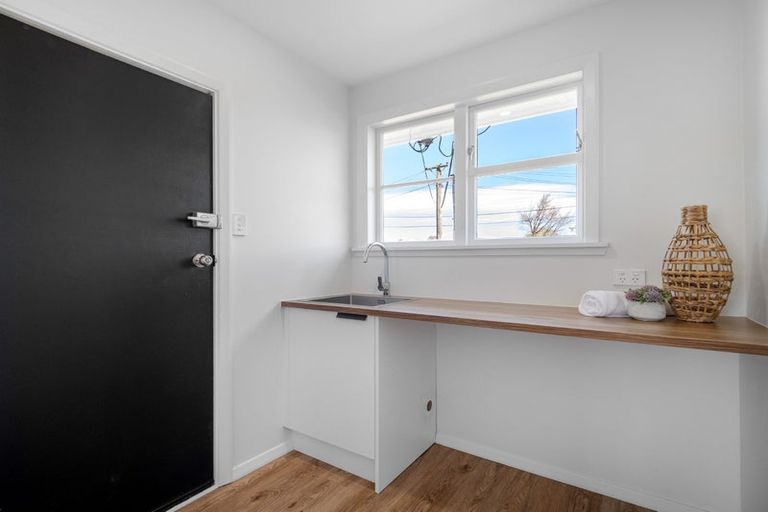 Photo of property in 14 Onawe Place, Mairehau, Christchurch, 8013