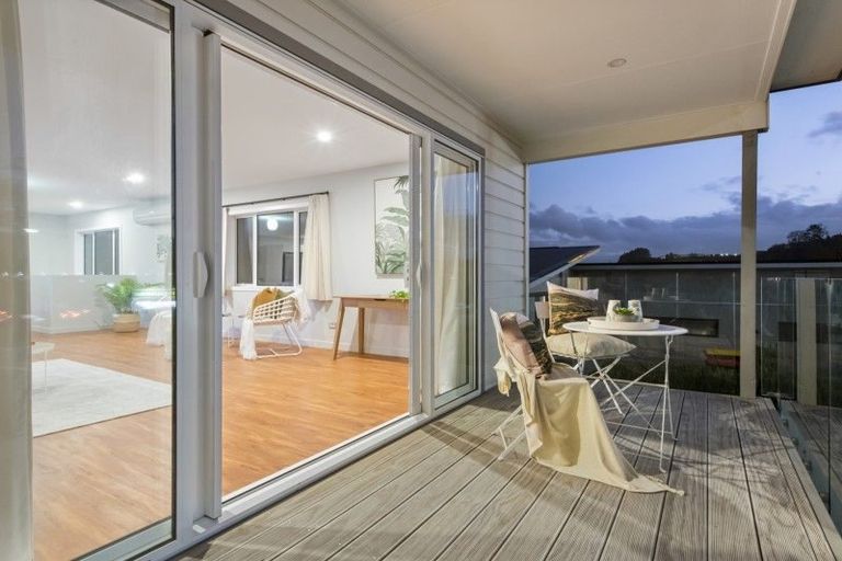 Photo of property in 175 Lakes Boulevard, Pyes Pa, Tauranga, 3112