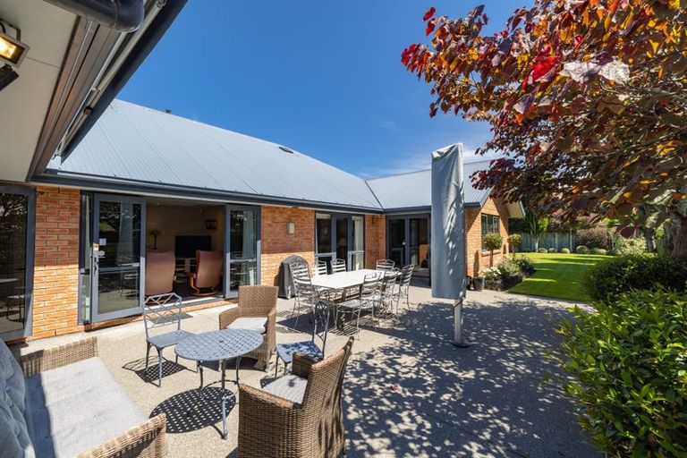 Photo of property in 30 Glen Oaks Drive, Northwood, Christchurch, 8051