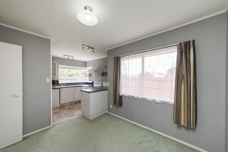 Photo of property in 20 Dalwood Grove, Highbury, Palmerston North, 4412