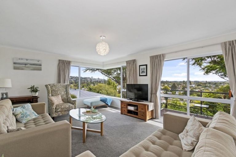 Photo of property in 46 Parklands Drive, Huntsbury, Christchurch, 8022