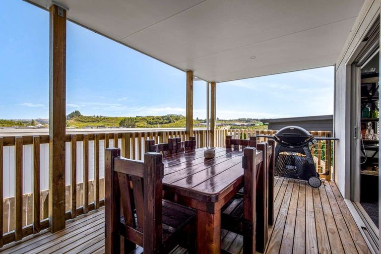 Photo of property in 133 Kennedy Road, Pyes Pa, Tauranga, 3112