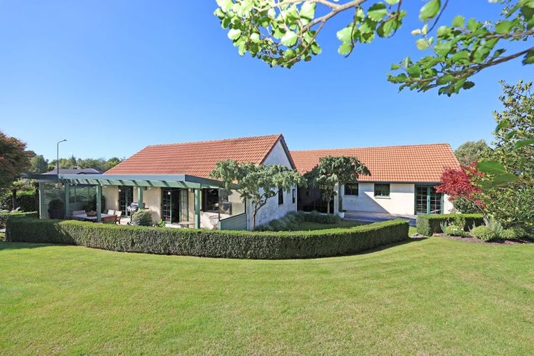 Photo of property in 25 Grove Avenue, Weston, Oamaru, 9401