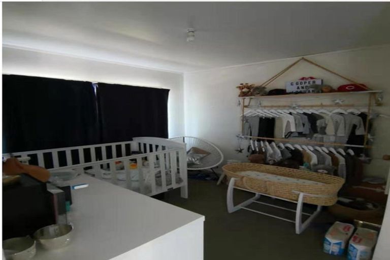 Photo of property in 3/85 Kaurilands Road, Titirangi, Auckland, 0604