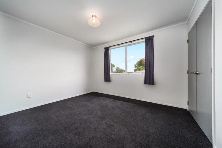Photo of property in 7a Farwood Drive, Henderson, Auckland, 0612