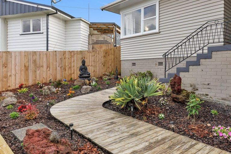 Photo of property in 72 Station Road, Te Kamo, Whangarei, 0112