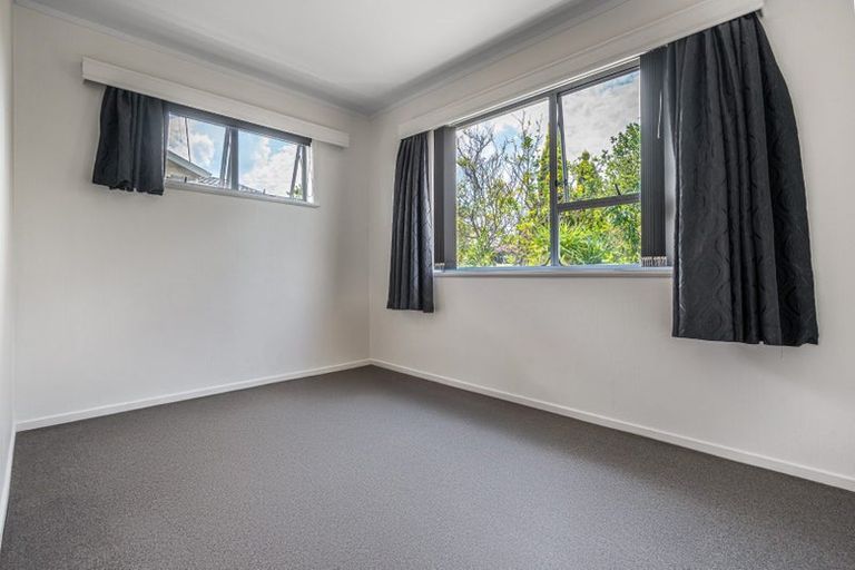 Photo of property in 23 Taitua Drive, Te Atatu South, Auckland, 0610