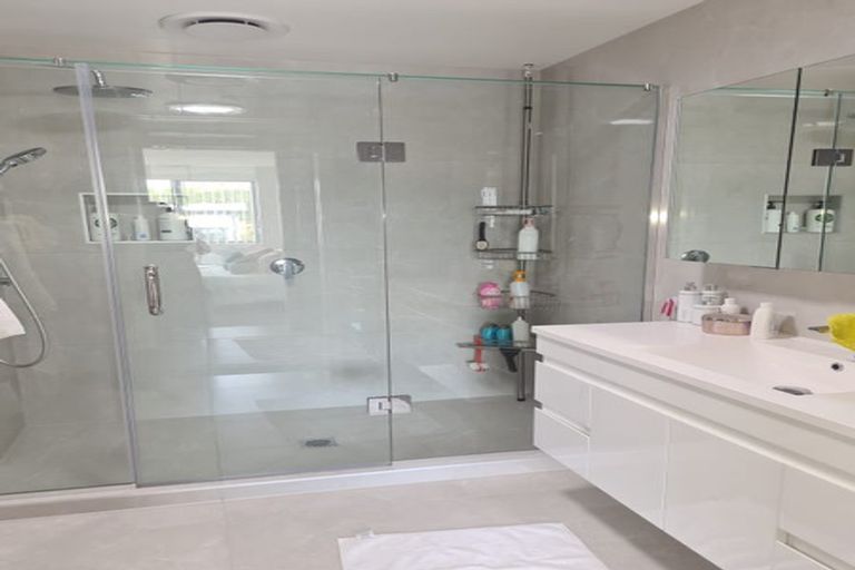 Photo of property in 40 Bight Road, Long Bay, Auckland, 0630