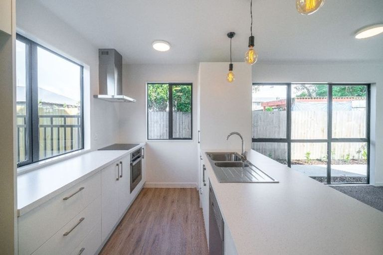 Photo of property in 569c Hereford Street, Linwood, Christchurch, 8011