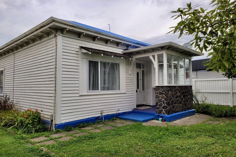Photo of property in 14 Picton Avenue, Riccarton, Christchurch, 8011
