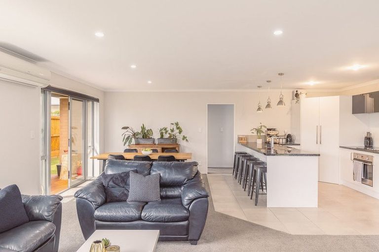 Photo of property in 112 Metehau Street, Marshland, Christchurch, 8083