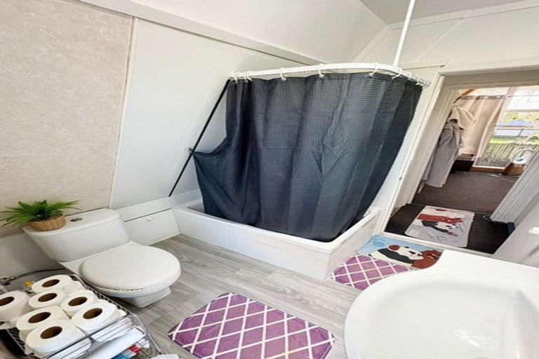 Photo of property in 7d June Place, Hamilton East, Hamilton, 3216