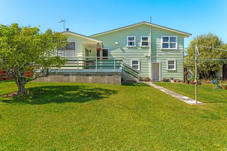 Photo of property in 30 Marian Drive, Inner Kaiti, Gisborne, 4010