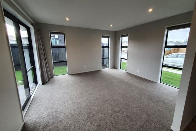 Photo of property in 9 Burrow Street, Rolleston, 7614