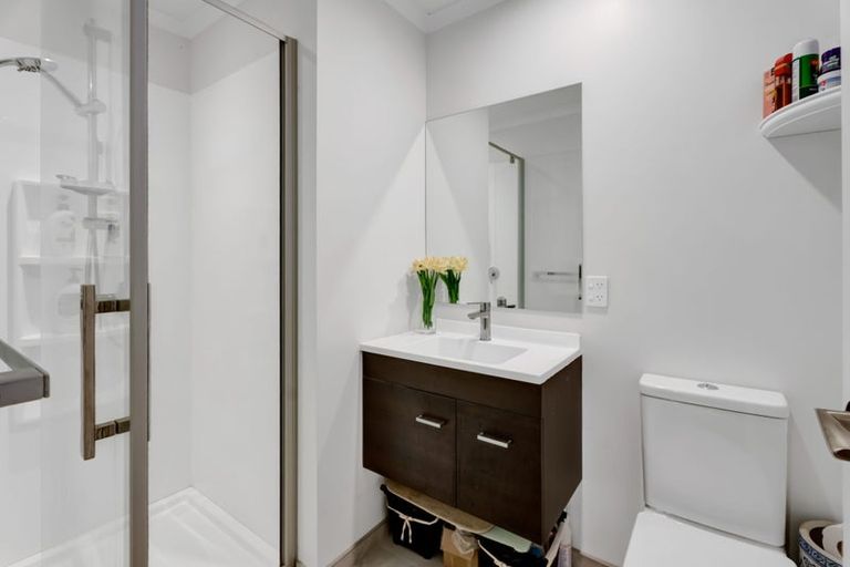 Photo of property in 95 Princess Street, Waitara, 4320