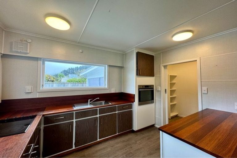 Photo of property in 457 Makara Road, Makara, Karori, 6972