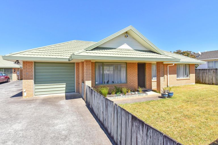 Photo of property in 100a Browns Road, Manurewa, Auckland, 2102