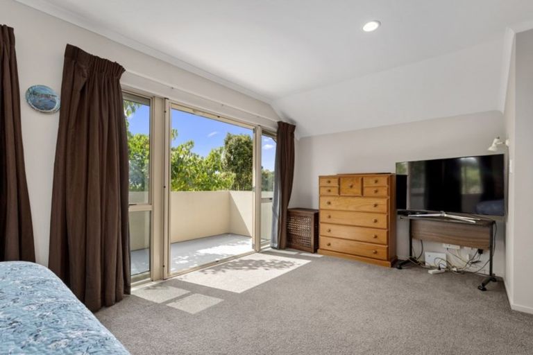 Photo of property in 18 Savannah Place, Papamoa Beach, Papamoa, 3118