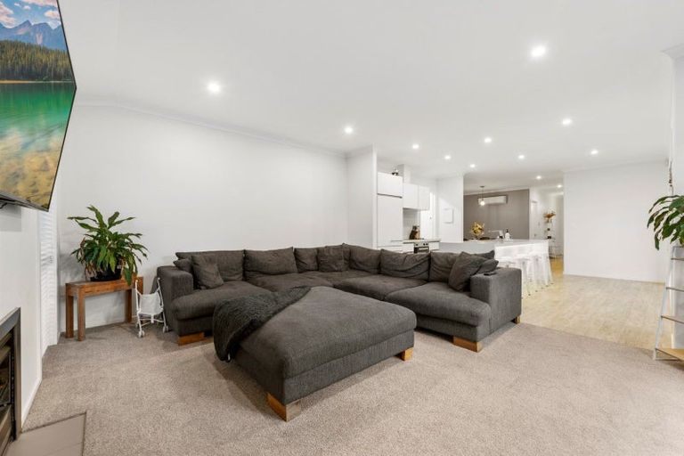 Photo of property in 7 Raiha Street, Papamoa Beach, Papamoa, 3118