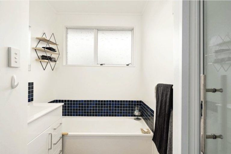 Photo of property in 10 Cassandra Street, Stratford, 4332