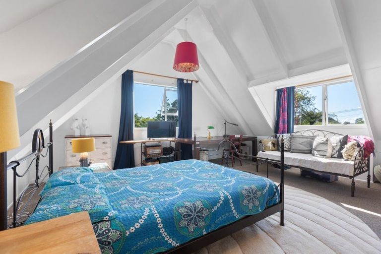 Photo of property in 14 Cumming Street, Okato, 4335