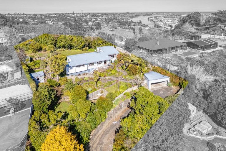 Photo of property in 54 Wairere Road, Bastia Hill, Whanganui, 4500