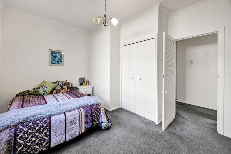 Photo of property in 1 Morrissey Street, Hawera, 4610