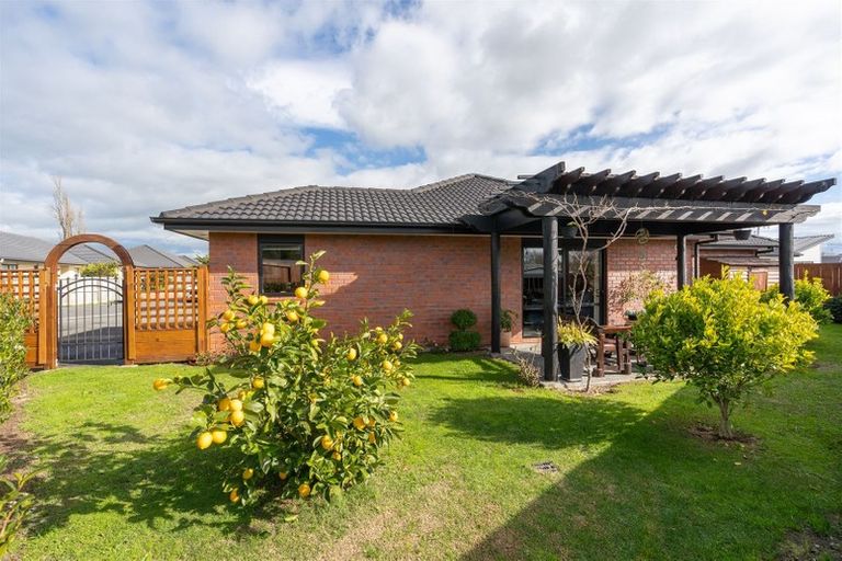 Photo of property in 9 Southbrook Close, Glenview, Hamilton, 3206