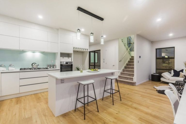 Photo of property in 31 Myland Drive, Hobsonville, Auckland, 0616