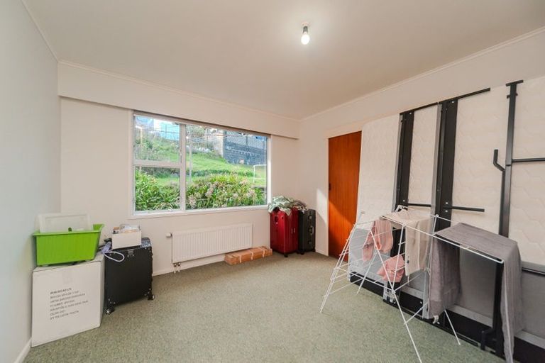 Photo of property in 6 Dallas Court, Miramar, Wellington, 6022