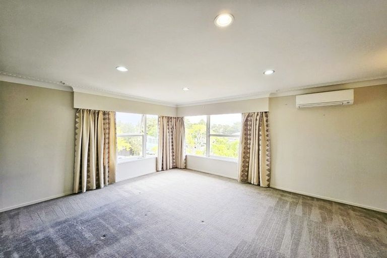Photo of property in 5 Nicholson Place, Hillcrest, Auckland, 0627