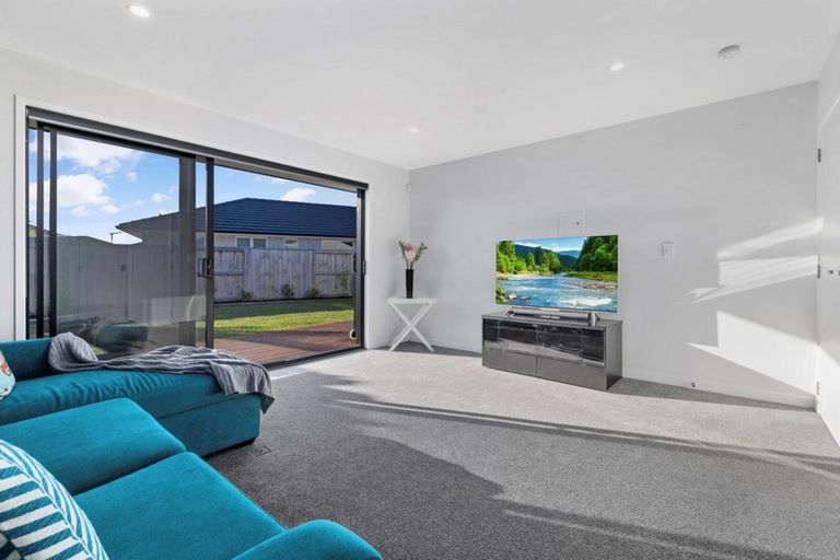 Photo of property in 53 Kahuparere Crescent, Pyes Pa, Tauranga, 3112