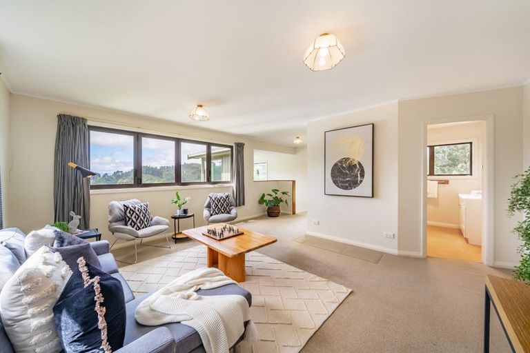 Photo of property in 17 Avian Crescent, Blue Mountains, Upper Hutt, 5371