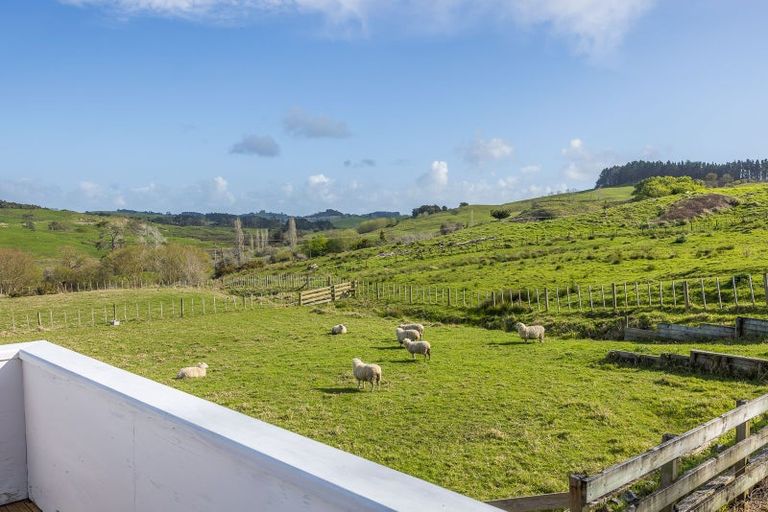 Photo of property in 27 Church Hill Road, Port Albert, Wellsford, 0973
