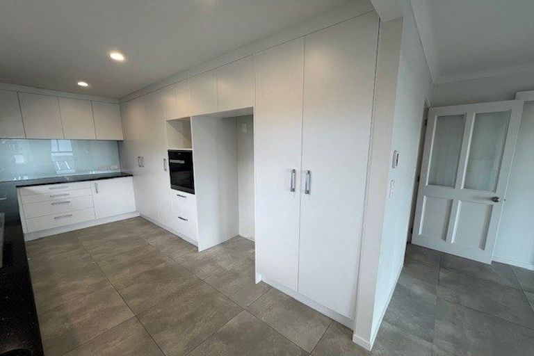 Photo of property in 2/170 Bucklands Beach Road, Bucklands Beach, Auckland, 2012