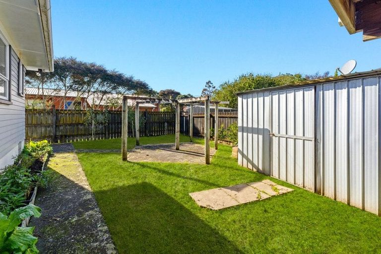 Photo of property in 53b Springs Road, Parakai, 0830