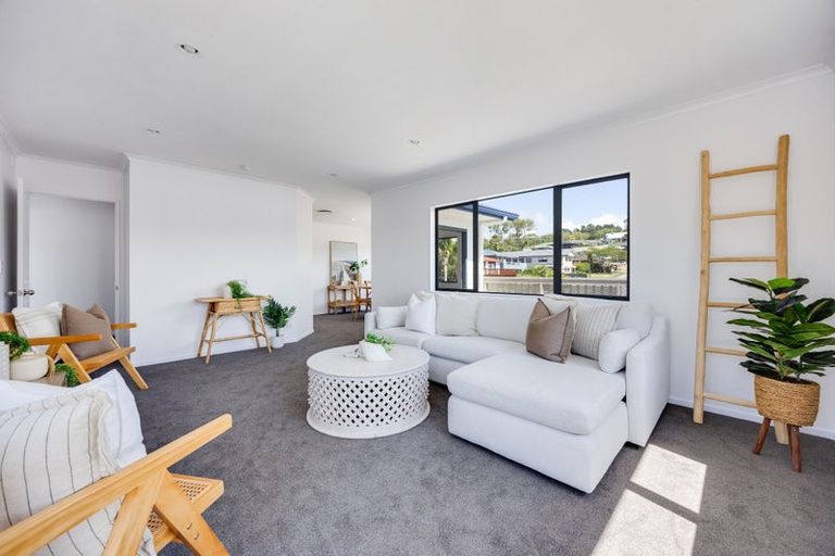 Photo of property in 12 Governor Grey Road, Snells Beach, 0920