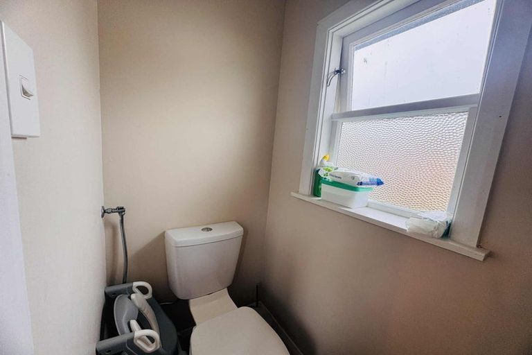 Photo of property in 2/18 Eldon Grove, Taita, Lower Hutt, 5019