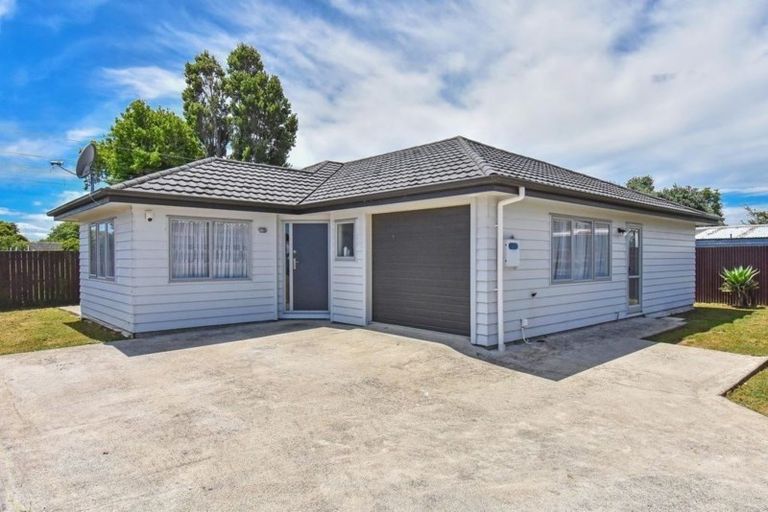 Photo of property in 56a Gloucester Road, Manurewa, Auckland, 2102