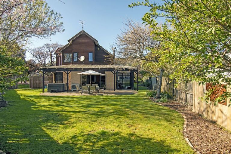 Photo of property in 7 James Place, Richmond, 7020