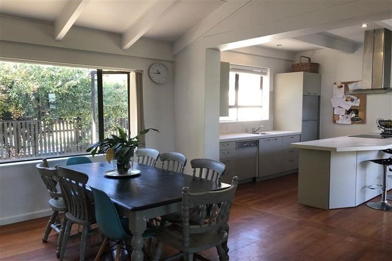 Photo of property in 135 Queen Street, Richmond, 7020