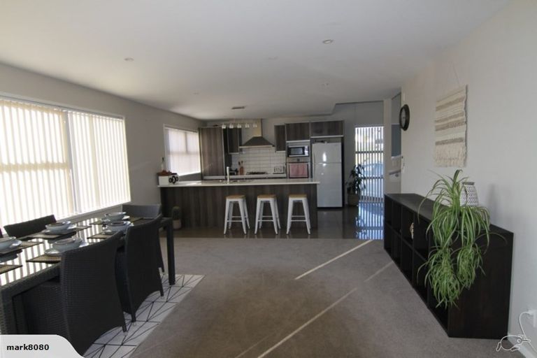 Photo of property in 27a Comber Place, Johnsonville, Wellington, 6037