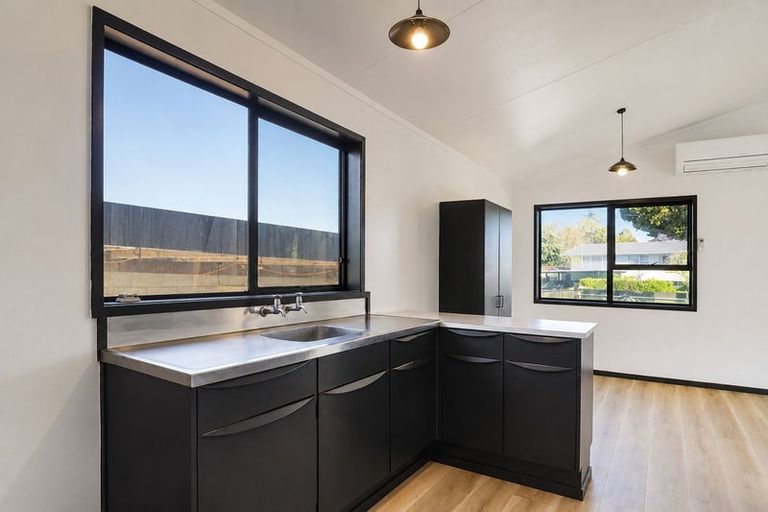 Photo of property in 32 Gem Street, Pukehangi, Rotorua, 3015